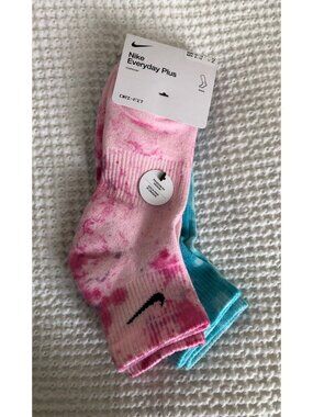 Nike Everyday Plus Cushioned Ankle Socks (2 Pairs, Pink and Blue) NWT